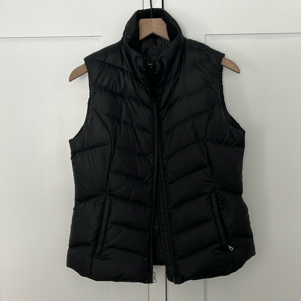 Eddie Bauer black goose down puffer vest - M